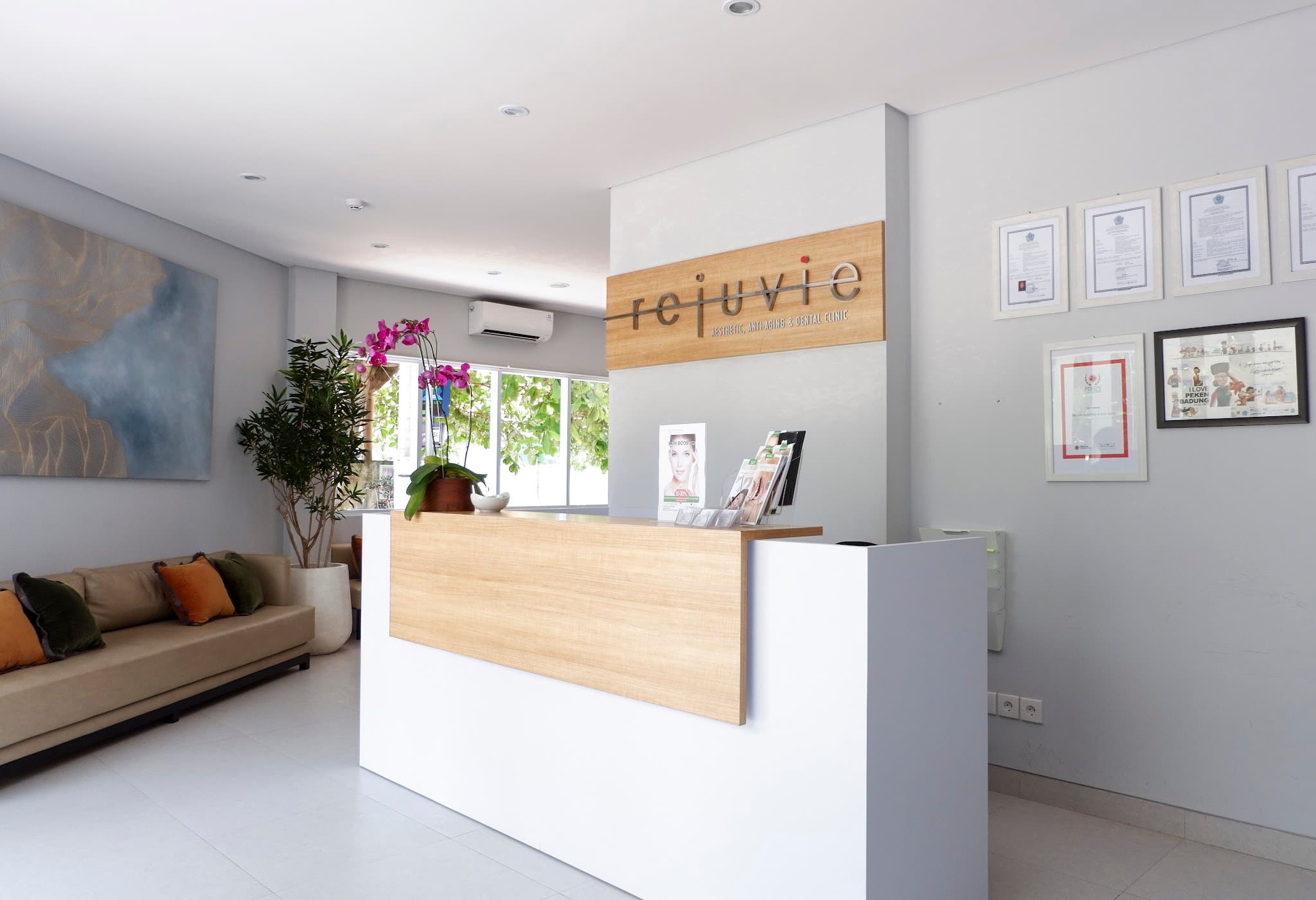 Photo from unknown tag