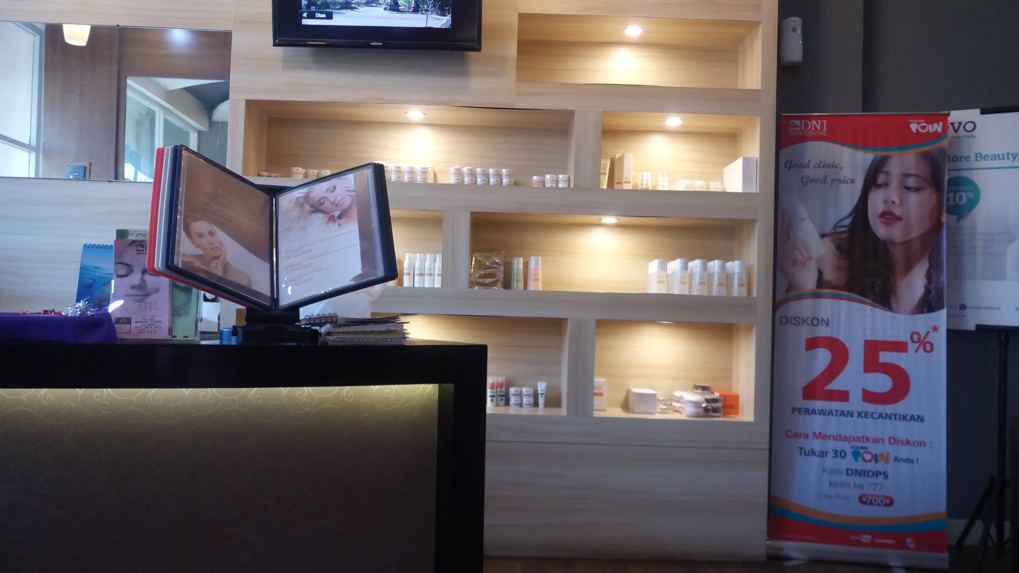 DNI Skin Centre Teuku Umar Barat photo 5