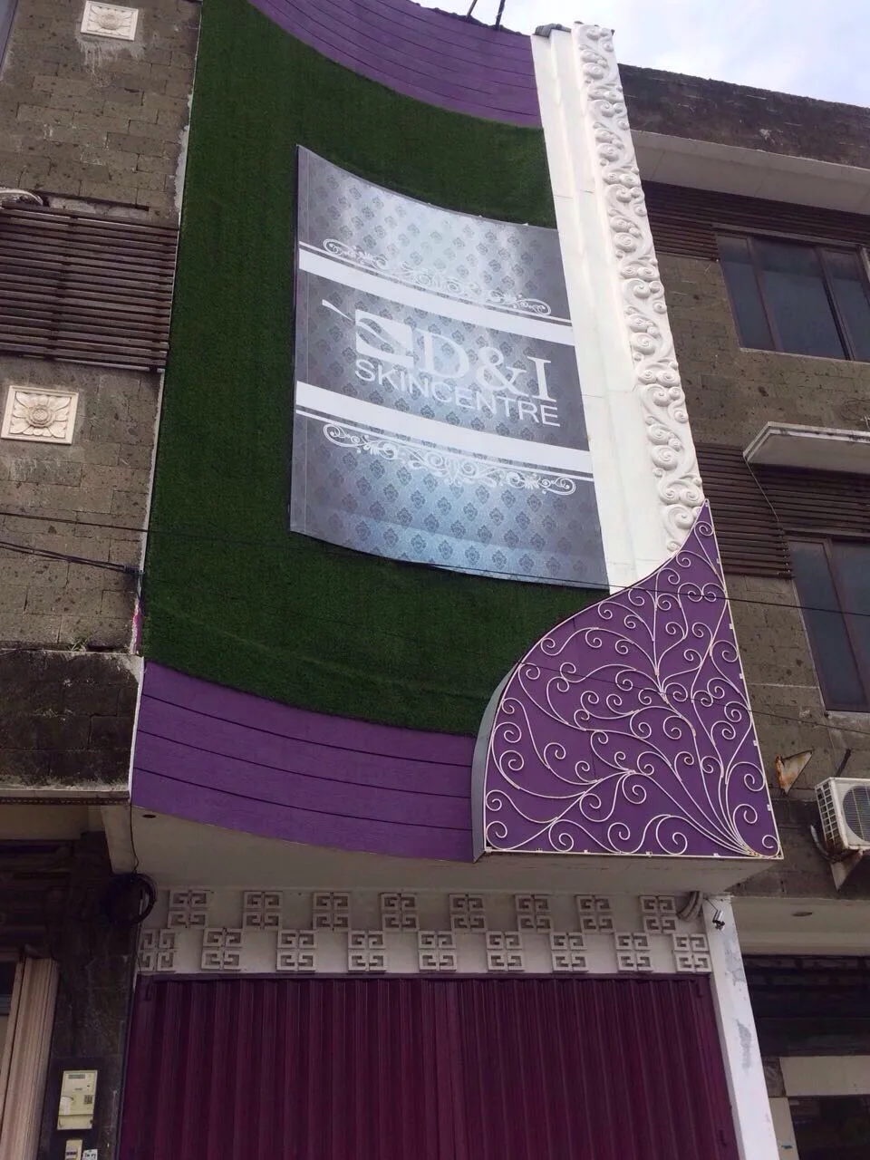 DNI Skin Centre Teuku Umar Barat photo 6