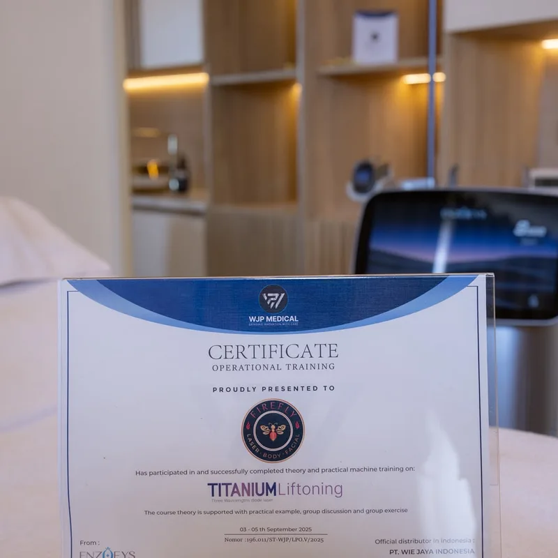 WJP Medical operational training certificate for Titanium Liftoning