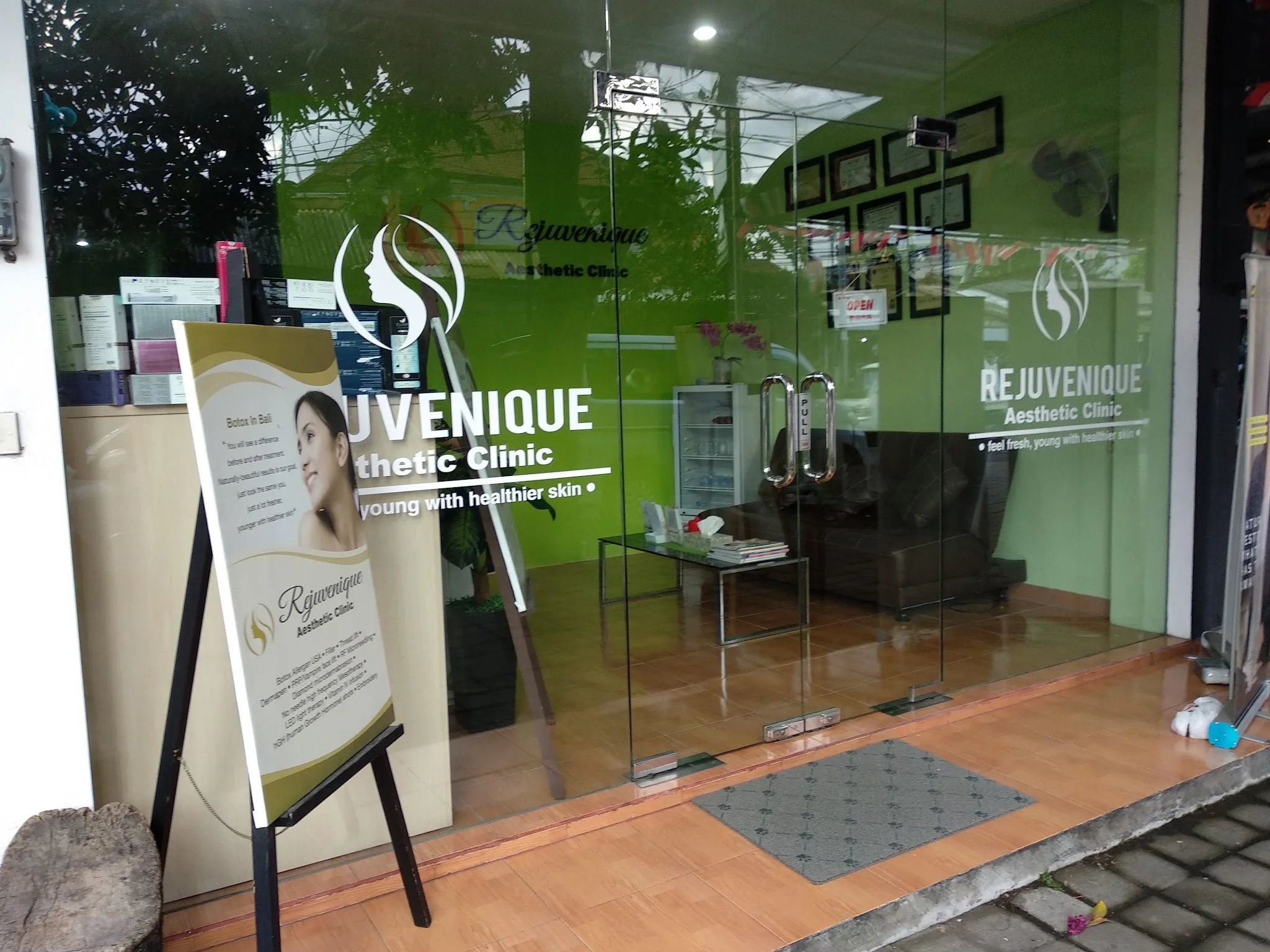 Rejuvenique Aesthetics Clinic, Sanur photo 6